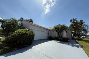 10839 Madison Dr, Boynton Beach, FL 33437 - Photo 2
