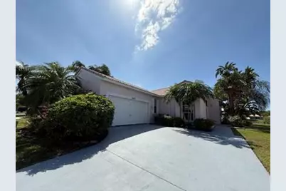 10839 Madison Drive, Boynton Beach, FL 33437 - Photo 2