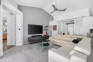 5063 Ventura Dr, Delray Beach, FL 33484 - Photo 4