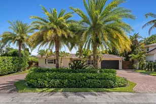 884 NW 6th Dr, Boca Raton, FL 33486 - Photo 2