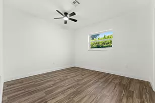 884 NW 6th Dr, Boca Raton, FL 33486 - Photo 22