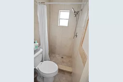 803 NE 2nd Avenue, Delray Beach, FL 33444 - Photo 10
