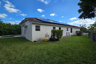 2926 E Fontana Ct, Royal Palm Beach, FL 33411 - Photo 30