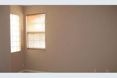 1348 Veracruz Lane #4-8, Weston, FL 33327 - Photo 14