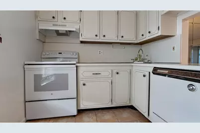 5890 NW 64th Avenue #308, Tamarac, FL 33319 - Photo 12