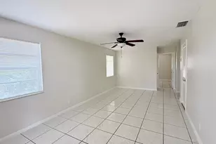 501 W Kalmia Dr, West Palm Beach, FL 33403 - Photo 4