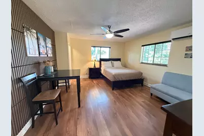 803 NE 2nd Avenue #Studio, Delray Beach, FL 33444 - Photo 12