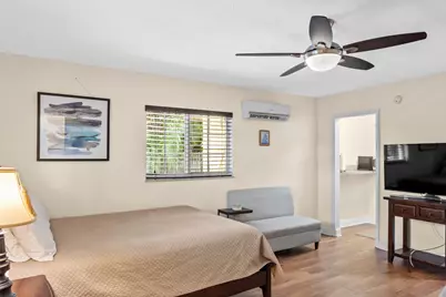 803 NE 2nd Avenue #Studio, Delray Beach, FL 33444 - Photo 4