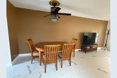 314 Dorset H, Boca Raton, FL 33434 - Photo 4
