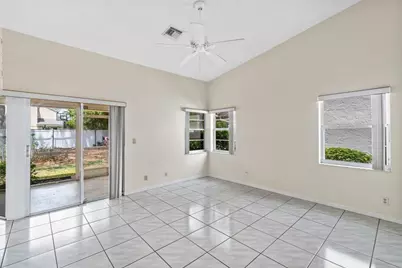 10001 Country Brook Road, Boca Raton, FL 33428 - Photo 12