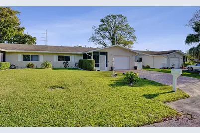 5965 Los Alamos Lane, Delray Beach, FL 33484 - Photo 2