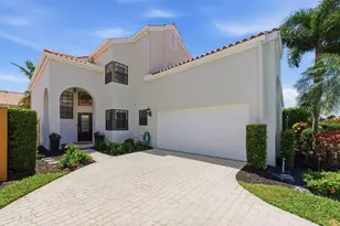 13140 Crisa Dr, Palm Beach Gardens, FL 33410 - Photo 2