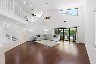 13140 Crisa Dr, Palm Beach Gardens, FL 33410 - Photo 4