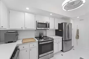 2681 S Course Dr, Pompano Beach, FL 33069 - Photo 6