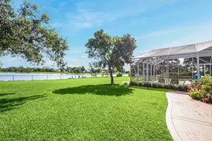 9676 Eagle Point Ln, Lake Worth, FL 33467 - Photo 32