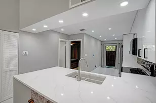 456 SE 14th St, Dania Beach, FL 33004 - Photo 14