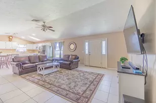 1573 SW Dycus Ave, Port Saint Lucie, FL 34953 - Photo 6