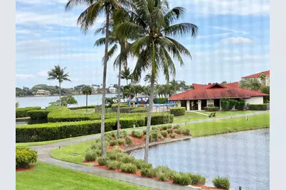 7030 Half Moon Circle #216, Hypoluxo, FL 33462 - Photo 10