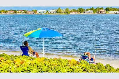 7030 Half Moon Circle #216, Hypoluxo, FL 33462 - Photo 8