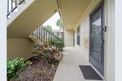 23 Plantation Drive #102, Vero Beach, FL 32966 - Photo 4