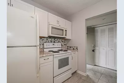 23 Plantation Drive #102, Vero Beach, FL 32966 - Photo 12