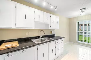1641 NW 19th Terrace, Delray Beach, FL 33445 - Photo 8