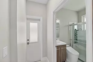 3043 Lakewood Dr, Weston, FL 33332 - Photo 12