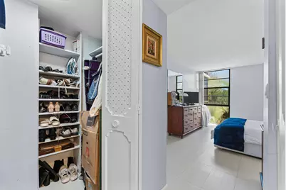 20500 W Country Club Drive #210, Aventura, FL 33180 - Photo 12