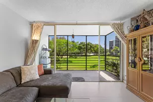 20500 W Country Club Dr, Aventura, FL 33180 - Photo 2