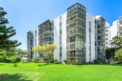 20500 W Country Club Drive #210, Aventura, FL 33180 - Photo 26