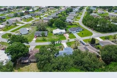 537 NW Sagamore Terrace, Port Saint Lucie, FL 34983 - Photo 16