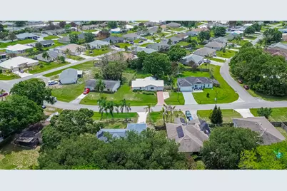 537 NW Sagamore Terrace, Port Saint Lucie, FL 34983 - Photo 18