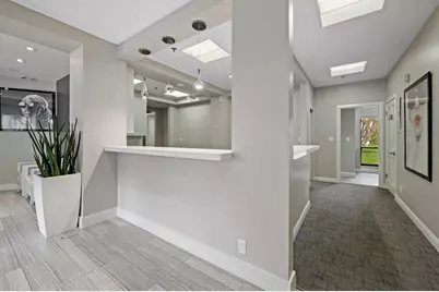 1501 Presidential Way #10-11, West Palm Beach, FL 33401 - Photo 2