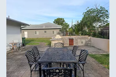 2881 NW 24th Court, Fort Lauderdale, FL 33311 - Photo 38
