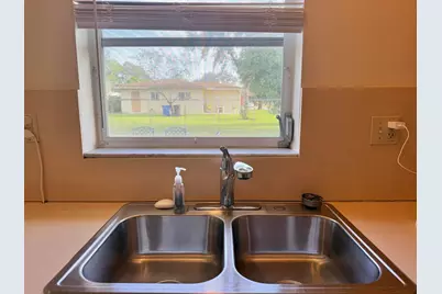 2881 NW 24th Court, Fort Lauderdale, FL 33311 - Photo 10