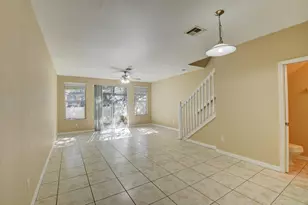 101 Harrington Ct, Palm Springs, FL 33461 - Photo 6