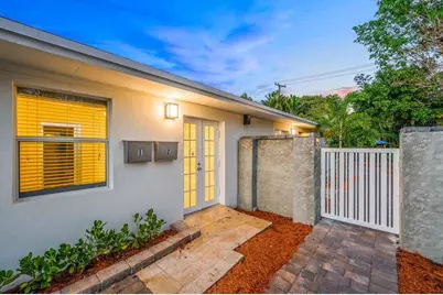 1306 NE 14th Avenue #1, Fort Lauderdale, FL 33304 - Photo 4