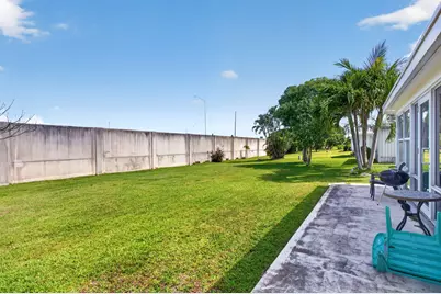 3121 E Golf Boulevard, Pompano Beach, FL 33064 - Photo 12