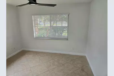 10207 NW 82nd Street, Tamarac, FL 33321 - Photo 8