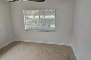 10207 NW 82nd St, Tamarac, FL 33321 - Photo 8