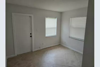 10207 NW 82nd Street, Tamarac, FL 33321 - Photo 4