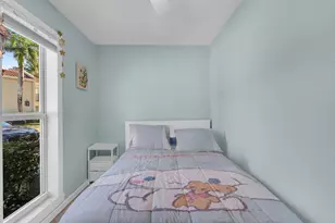 5314 NE 6th Ave, Oakland Park, FL 33334 - Photo 14