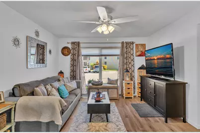 5314 NE 6 Avenue #E20, Oakland Park, FL 33334 - Photo 10