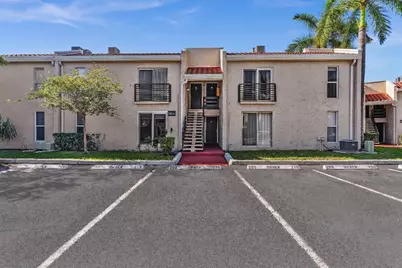 5314 NE 6 Avenue #E20, Oakland Park, FL 33334 - Photo 2