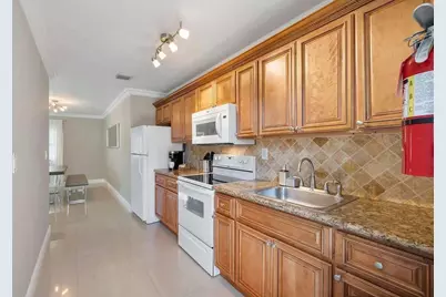 1039 N Victoria Park Road #1-3, Fort Lauderdale, FL 33304 - Photo 4