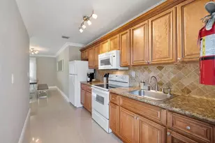 1039 N Victoria Park Rd, Fort Lauderdale, FL 33304 - Photo 4