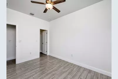 102 NW 41st Street #104, Oakland Park, FL 33309 - Photo 12
