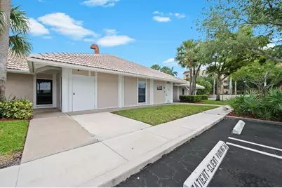 1501 Presidential Way #9, West Palm Beach, FL 33401 - Photo 2