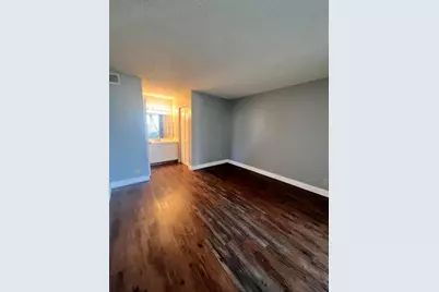 718 Executive Center Drive #111, West Palm Beach, FL 33401 - Photo 6