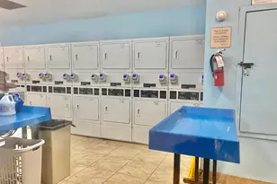 718 Executive Center Dr, West Palm Beach, FL 33401 - Photo 18